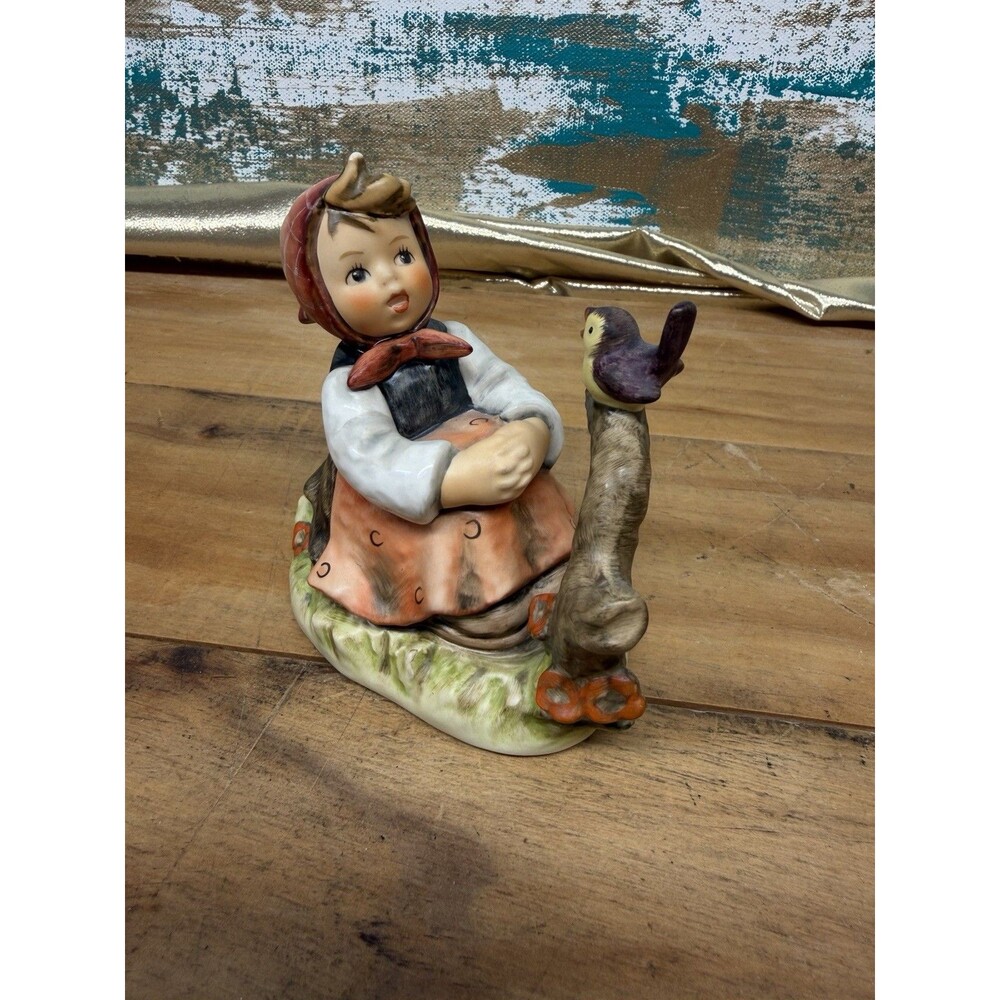 Goebel Hummel Germany 5" Figurine 414 "In Tune" Girl With Songbird Vintage
